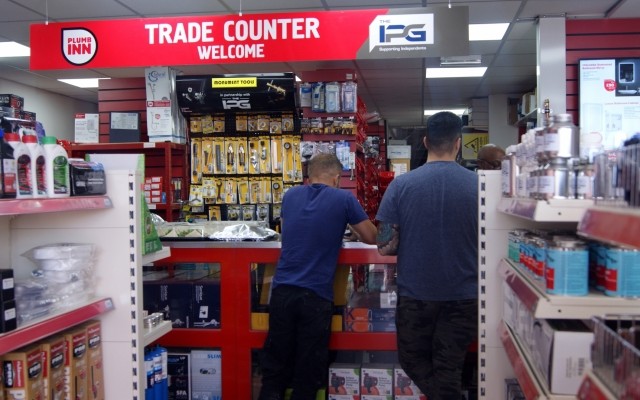 4 Trade Counter